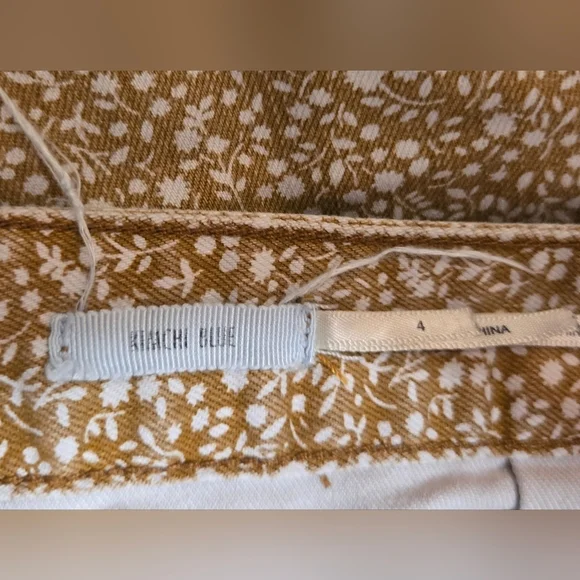 Kimchi Blue Tan Floral Mini Skirt – Button-Up Jean Style, Size 4 🌼 - Picture 3 of 5